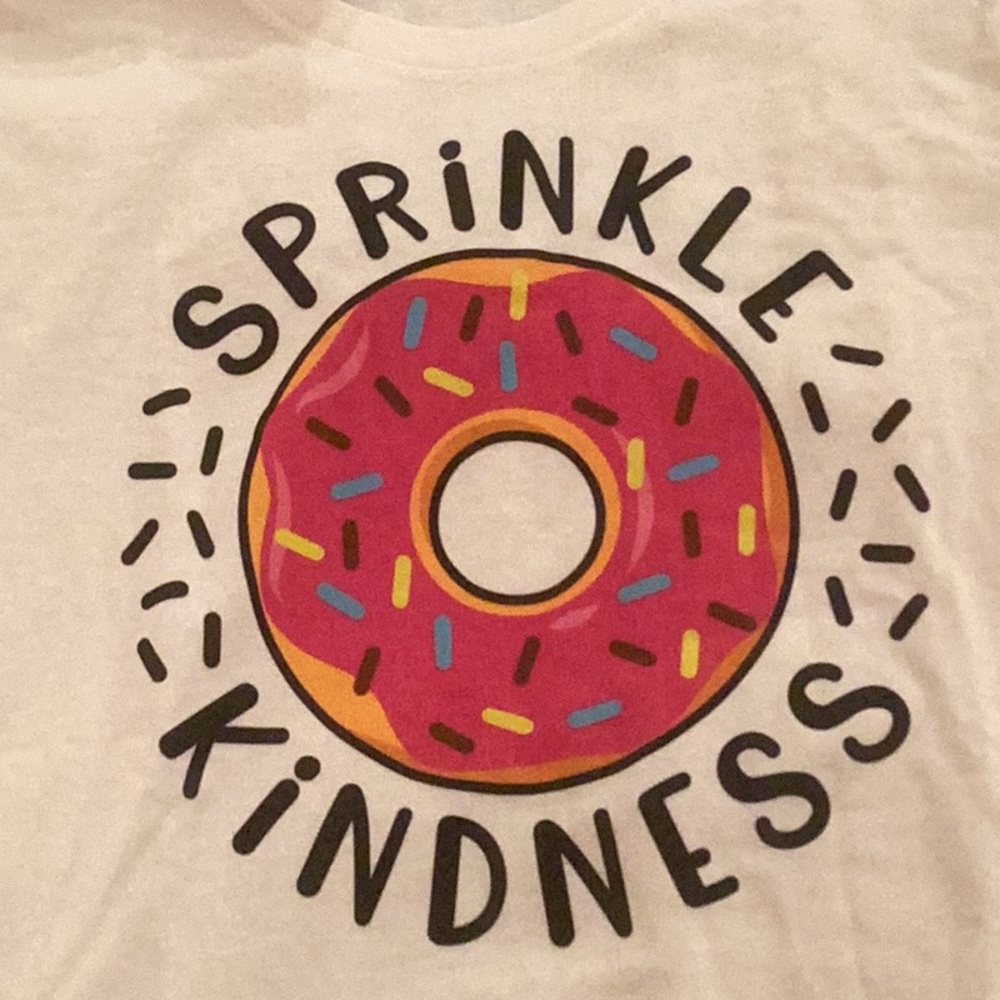 Women’s sprinkle kindness T-shirt-never worn